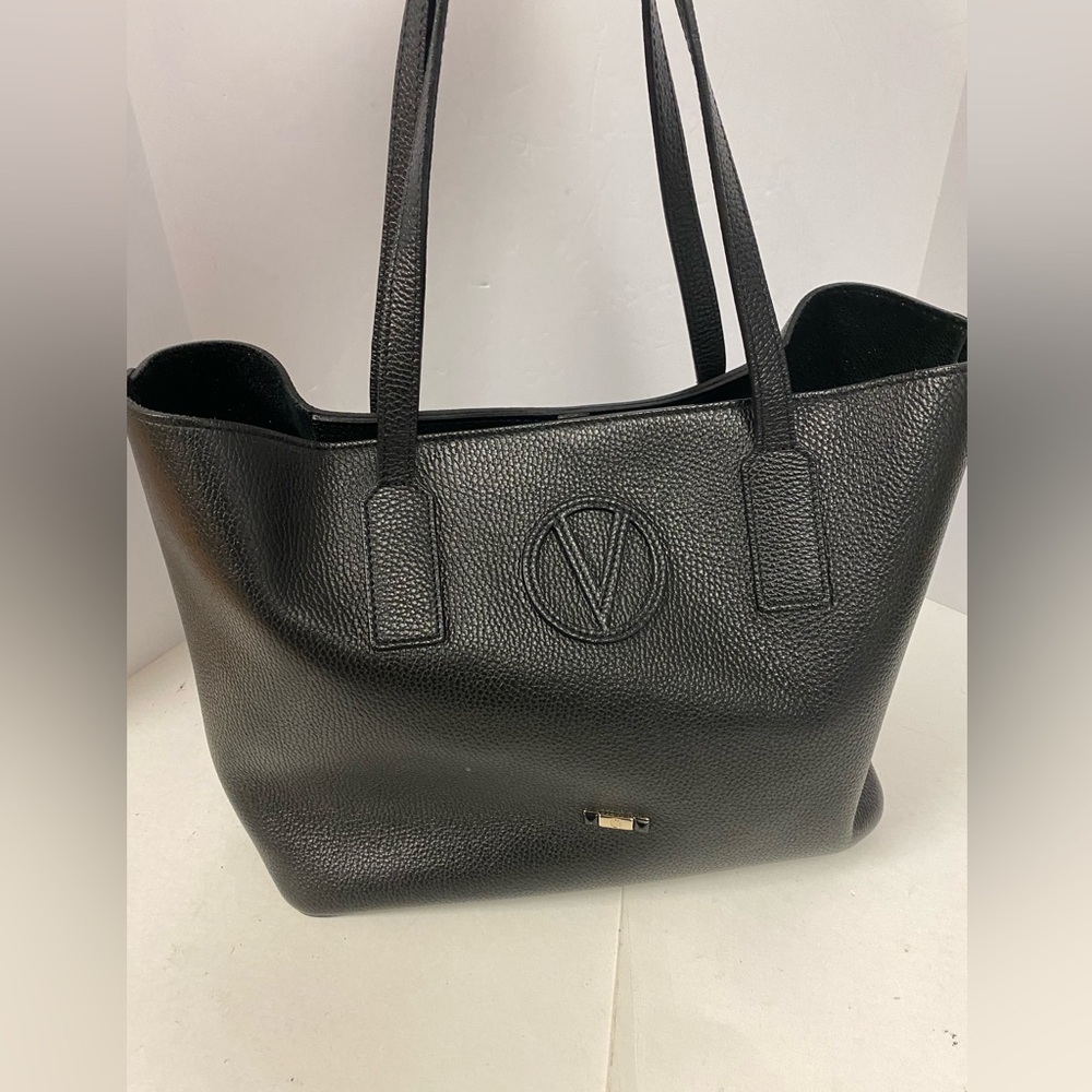 Valentino By Mario Valentino soho medallion leather tote, black Pebbled leather